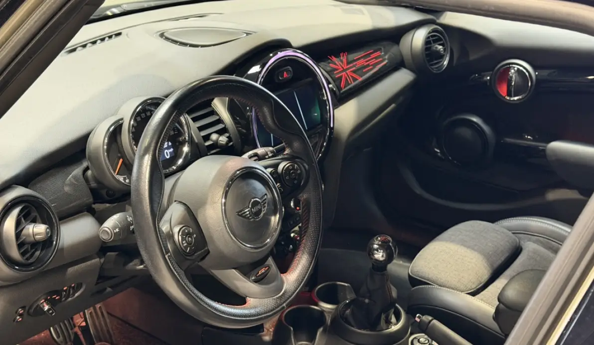 Mini cooper 5 PORTES COOPER 136CH JOHN COOPER WORKS