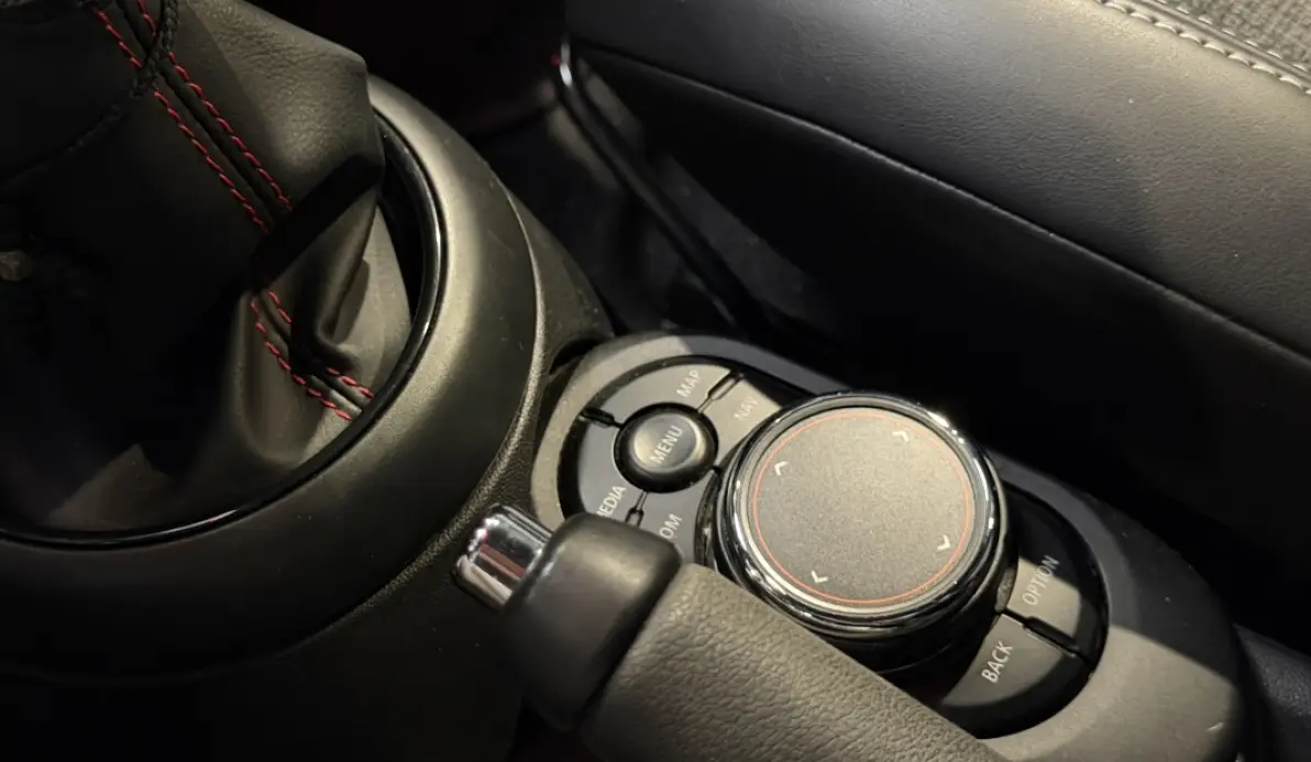 Mini cooper 5 PORTES COOPER 136CH JOHN COOPER WORKS