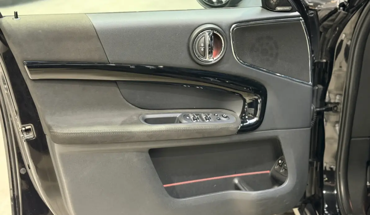 Mini COUNTRYMAN COOPER SE 136CH + 88CH ALL4 BVA