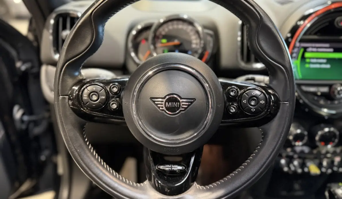 Mini COUNTRYMAN COOPER SE 136CH + 88CH ALL4 BVA