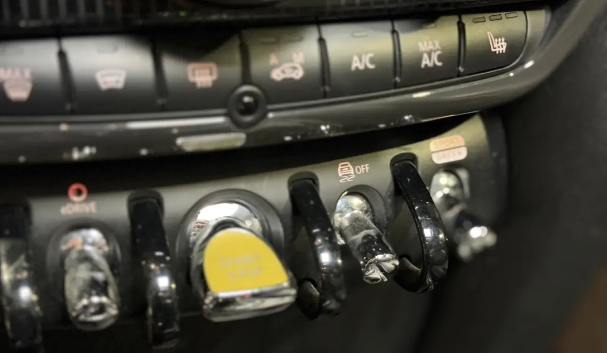 Mini COUNTRYMAN COOPER SE 136CH + 88CH ALL4 BVA