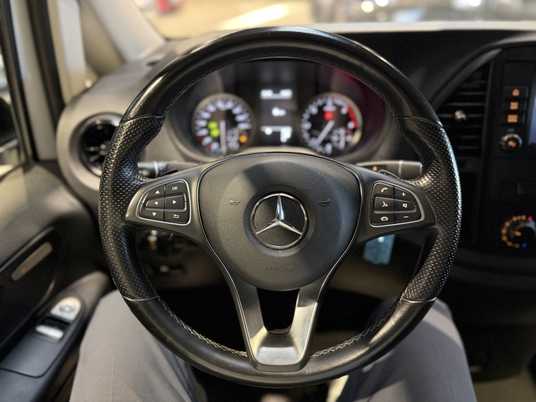 Mercedes Vito
