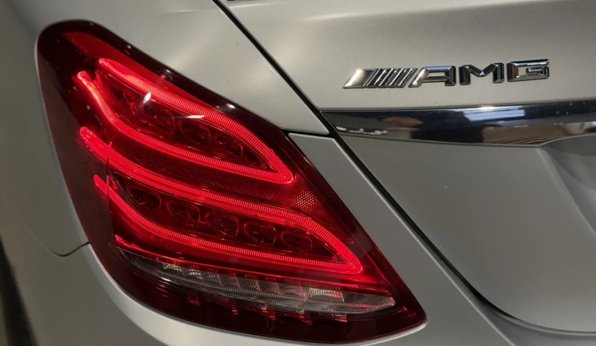 Mercedes Classe C 63 AMG SPEEDSHIFT MCT AMG