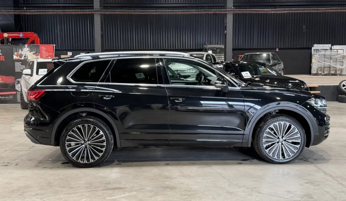 Volkswagen Touareg 3.0 TSI EHYBRID 381CH ELEGANCE 4MOTION BVA8