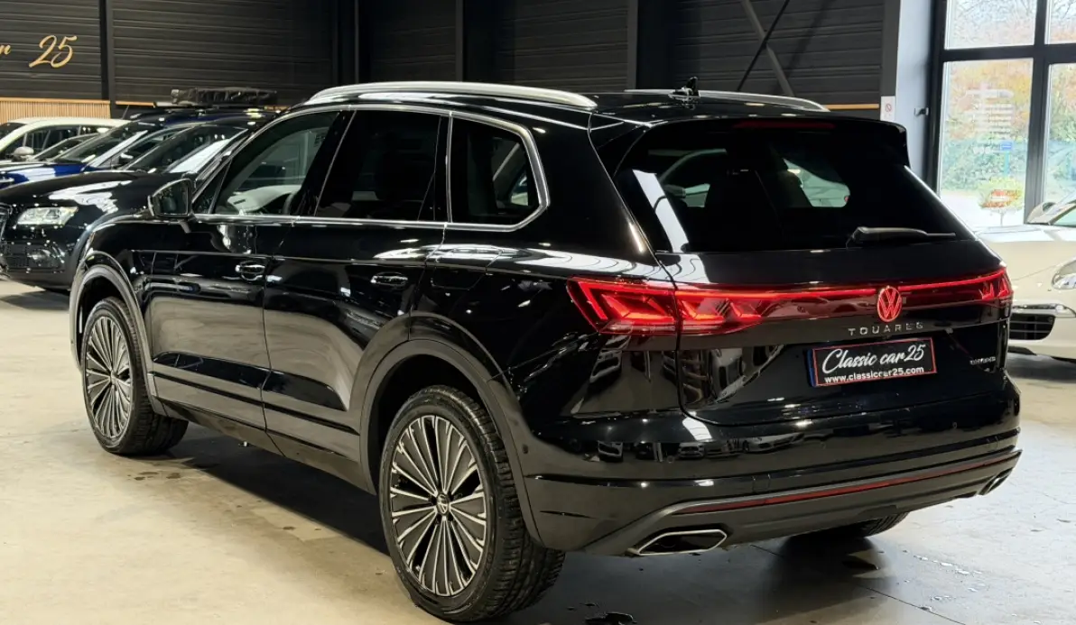 Volkswagen Touareg 3.0 TSI EHYBRID 381CH ELEGANCE 4MOTION BVA8