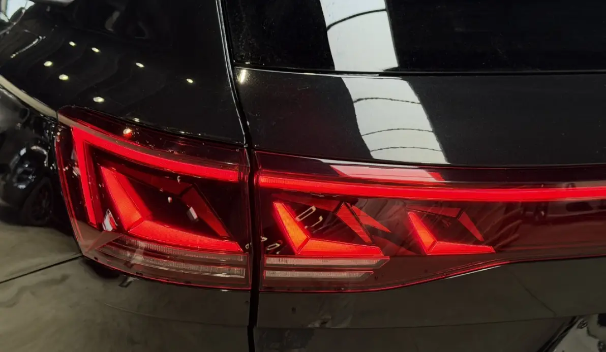 Volkswagen Touareg 3.0 TSI EHYBRID 381CH ELEGANCE 4MOTION BVA8