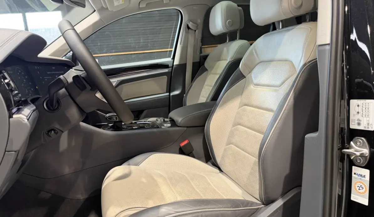 Volkswagen Touareg 3.0 TSI EHYBRID 381CH ELEGANCE 4MOTION BVA8