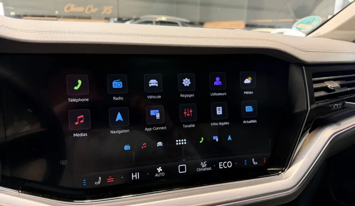 Volkswagen Touareg 3.0 TSI EHYBRID 381CH ELEGANCE 4MOTION BVA8