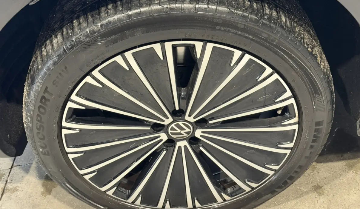 Volkswagen Touareg 3.0 TSI EHYBRID 381CH ELEGANCE 4MOTION BVA8