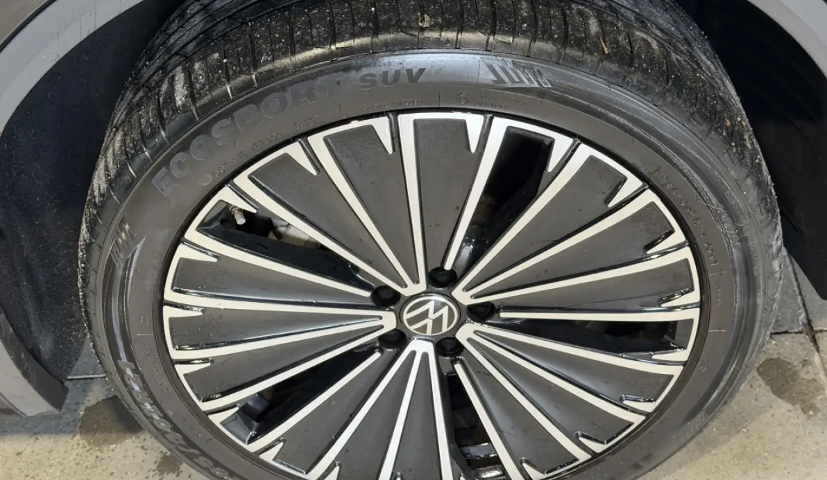 Volkswagen Touareg 3.0 TSI EHYBRID 381CH ELEGANCE 4MOTION BVA8