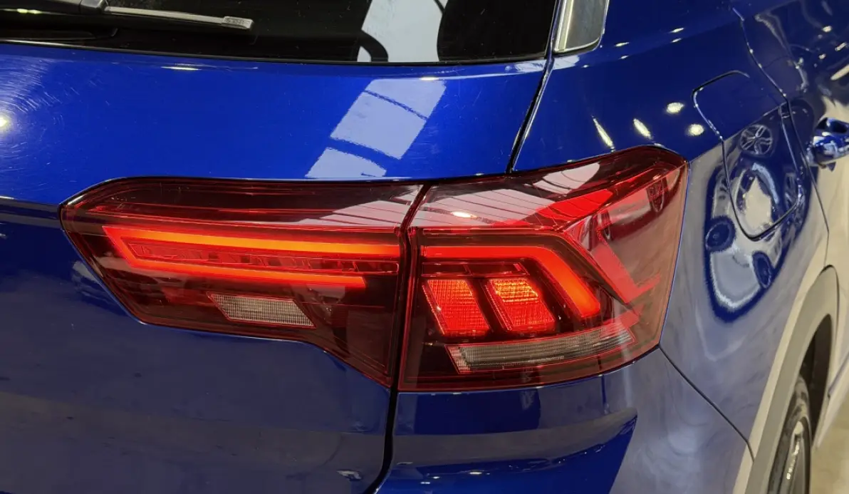 Volkswagen T-roc 2.0 TSI 300CH R 4-MOTION DSG7