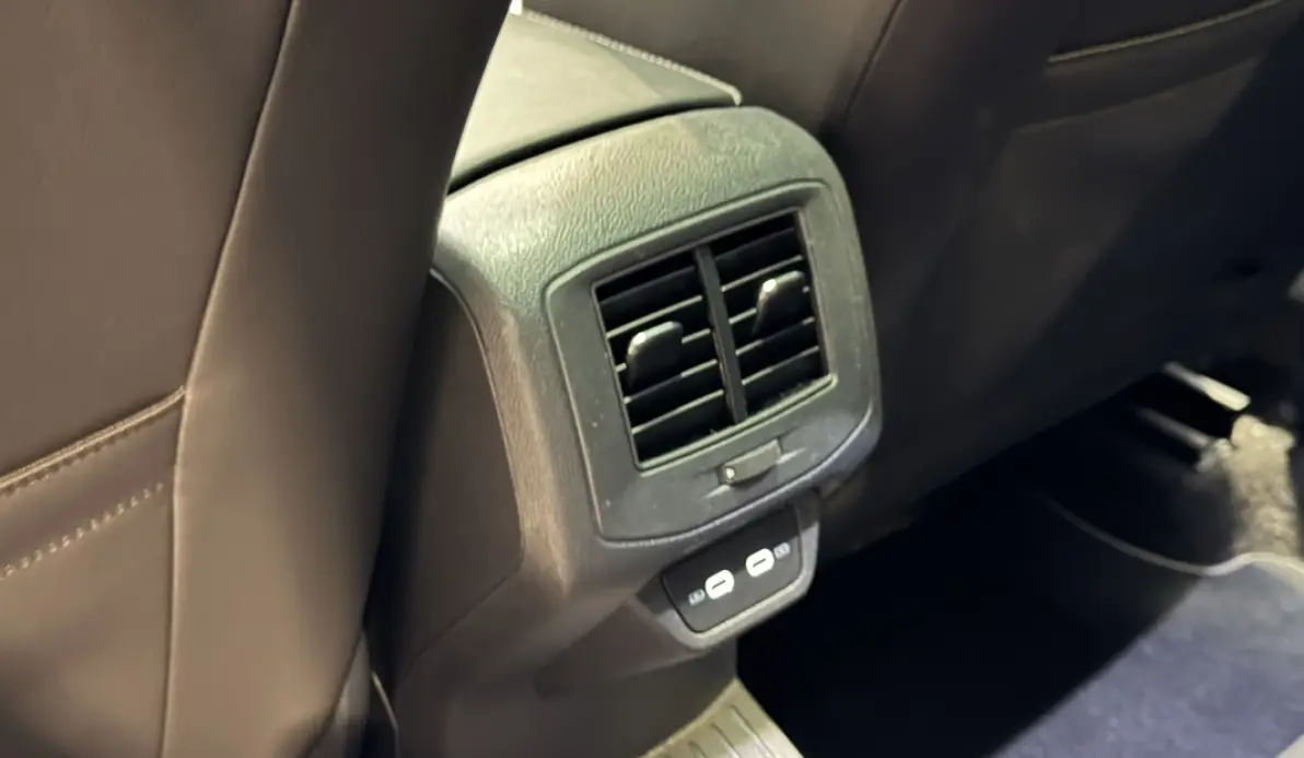 Volkswagen T-roc 2.0 TSI 300CH R 4-MOTION DSG7