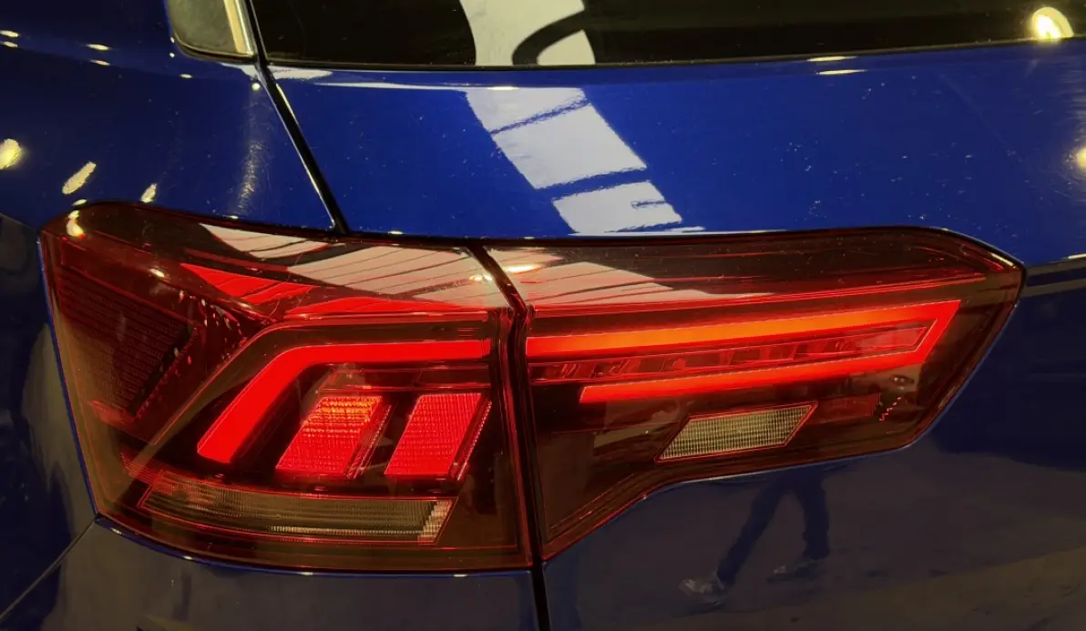 Volkswagen T-roc 2.0 TSI 300CH R 4-MOTION DSG7