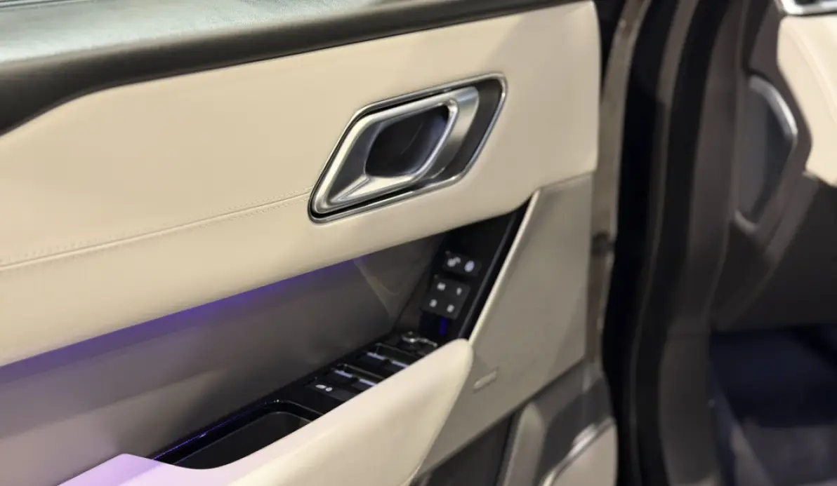 Land rover Range Rover Velar  RANGE ROVER VELAR 5.0L 550CH SVAUTOBIOGRAPHY DYNAMIC EDITION AWD BVA