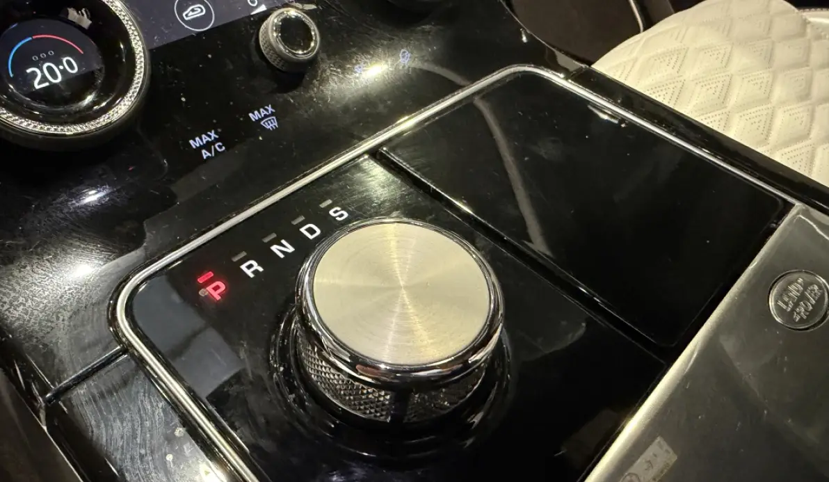 Land rover Range Rover Velar  RANGE ROVER VELAR 5.0L 550CH SVAUTOBIOGRAPHY DYNAMIC EDITION AWD BVA