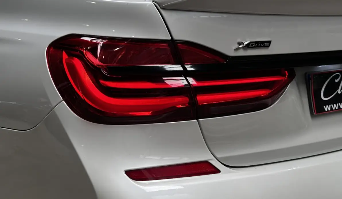 Bmw Série 7 730DA INDIVIDUAL XDRIVE 265CH M SPORT - FULL OPTIONS