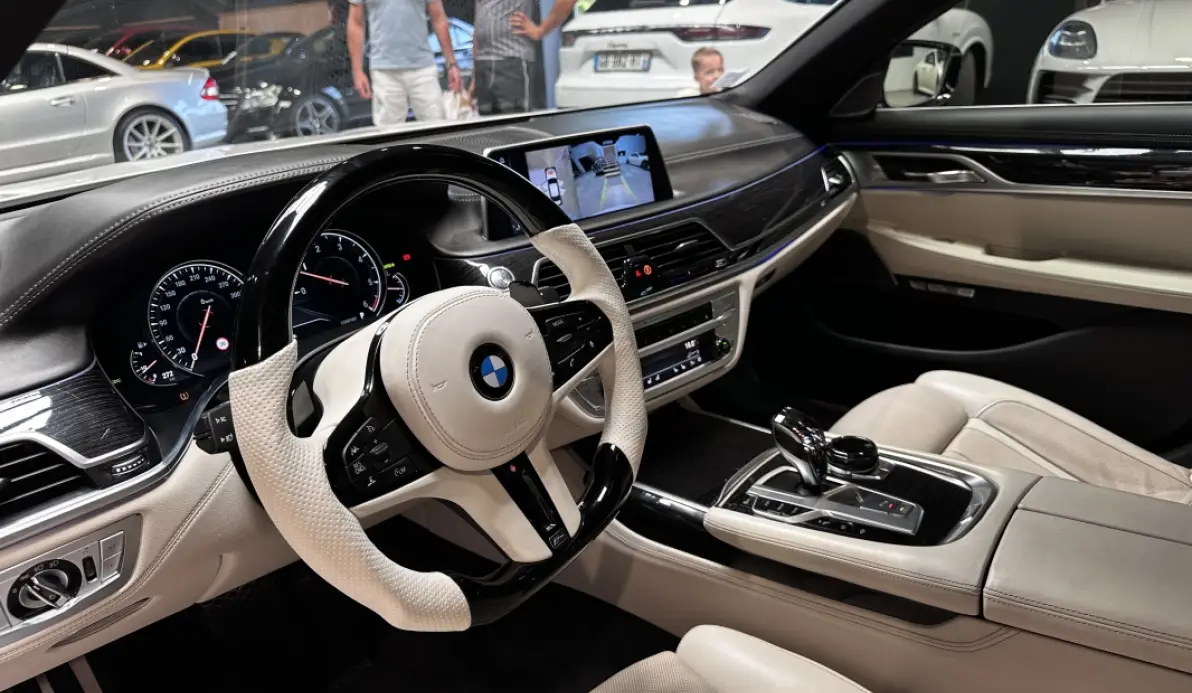 Bmw Série 7 730DA INDIVIDUAL XDRIVE 265CH M SPORT - FULL OPTIONS