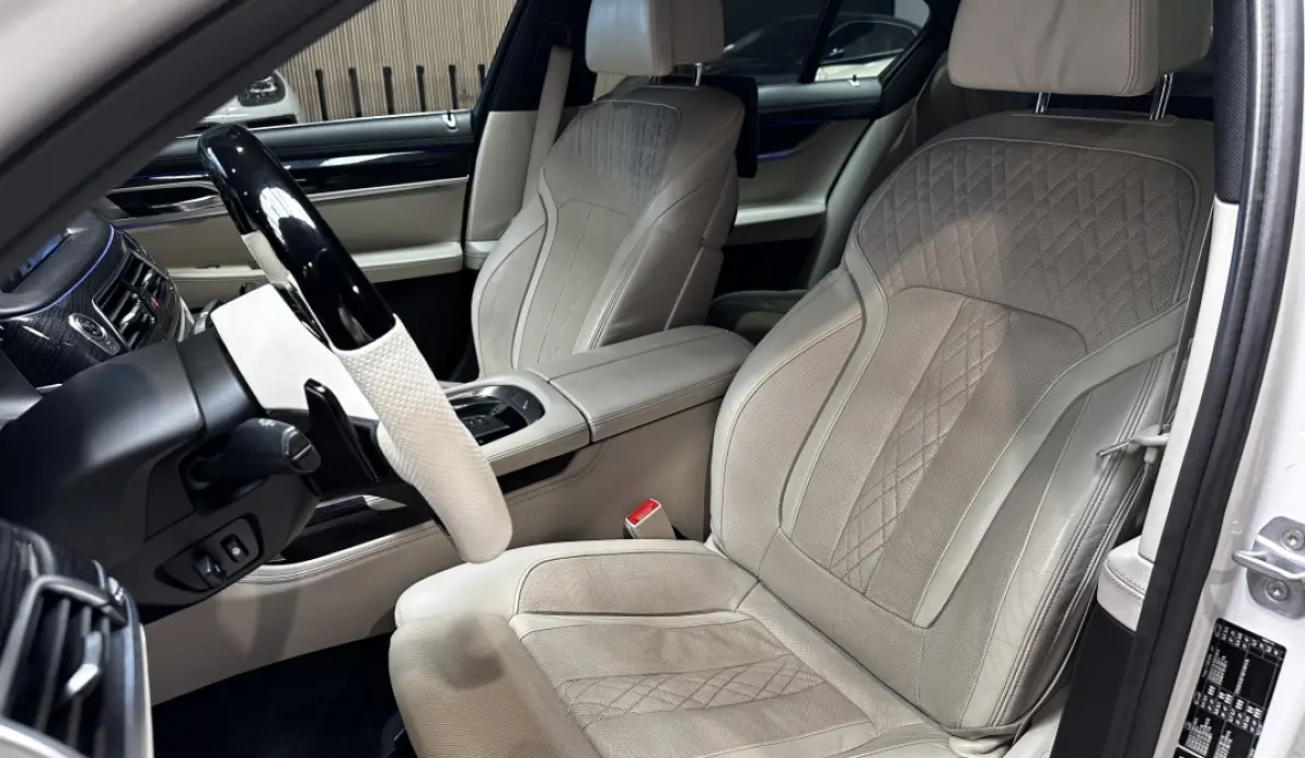 Bmw Série 7 730DA INDIVIDUAL XDRIVE 265CH M SPORT - FULL OPTIONS