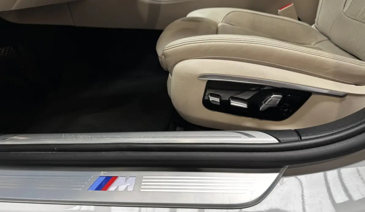 Bmw Série 7 730DA INDIVIDUAL XDRIVE 265CH M SPORT - FULL OPTIONS