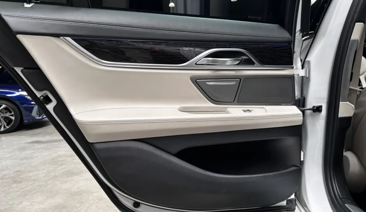 Bmw Série 7 730DA INDIVIDUAL XDRIVE 265CH M SPORT - FULL OPTIONS