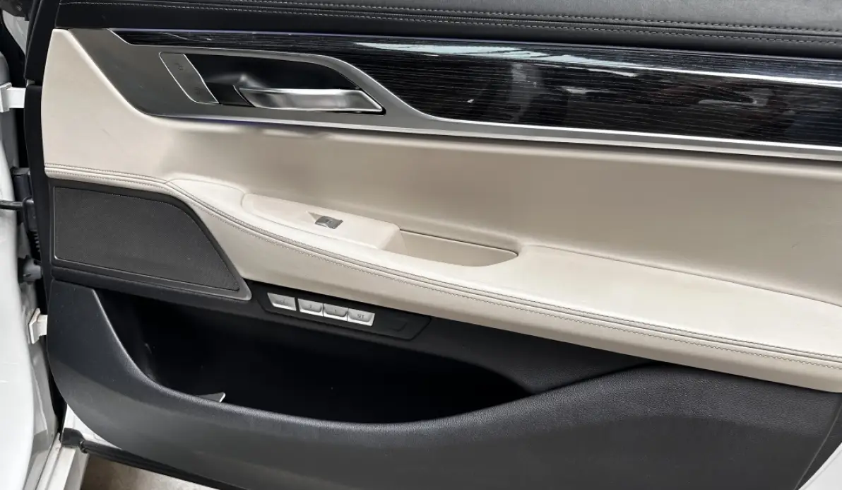 Bmw Série 7 730DA INDIVIDUAL XDRIVE 265CH M SPORT - FULL OPTIONS