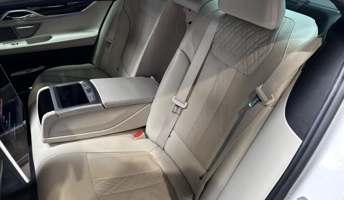 Bmw Série 7 730DA INDIVIDUAL XDRIVE 265CH M SPORT - FULL OPTIONS