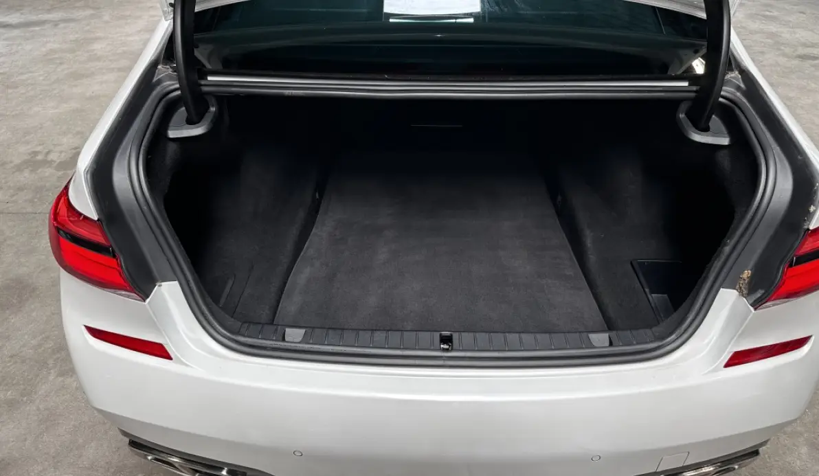 Bmw Série 7 730DA INDIVIDUAL XDRIVE 265CH M SPORT - FULL OPTIONS