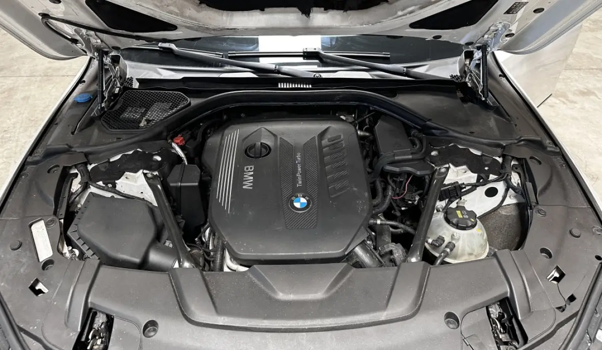 Bmw Série 7 730DA INDIVIDUAL XDRIVE 265CH M SPORT - FULL OPTIONS