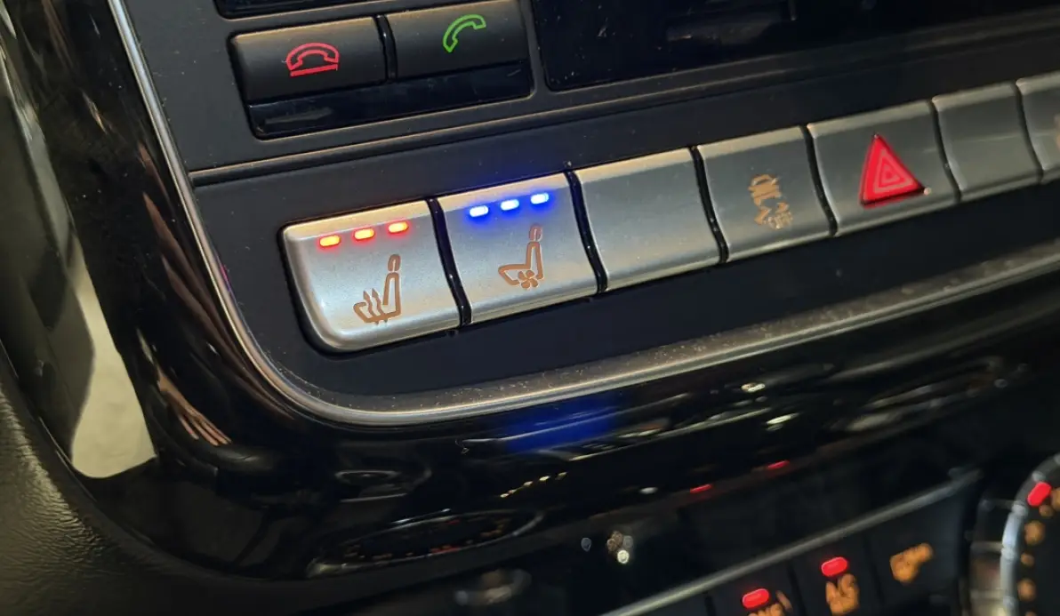 Mercedes Classe G 350 BLUETEC BREAK LONG ICONIC EDITION 7G-TRONIC + / Entretien Mercedes