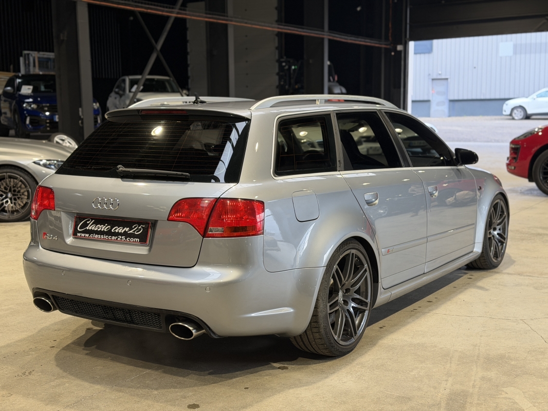 Audi RS4 4.2 V8 420CH QUATTRO
