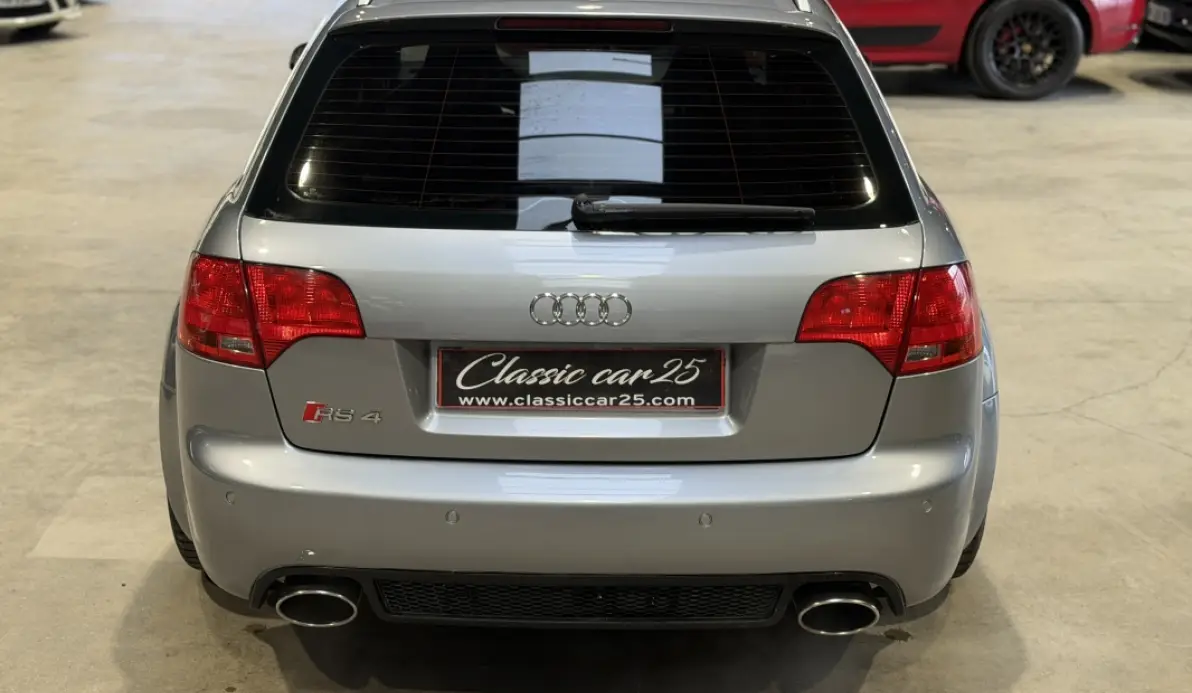 Audi RS4 4.2 V8 420CH QUATTRO