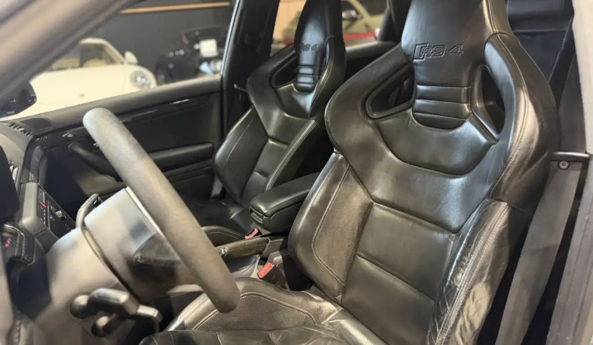 Audi RS4 4.2 V8 420CH QUATTRO