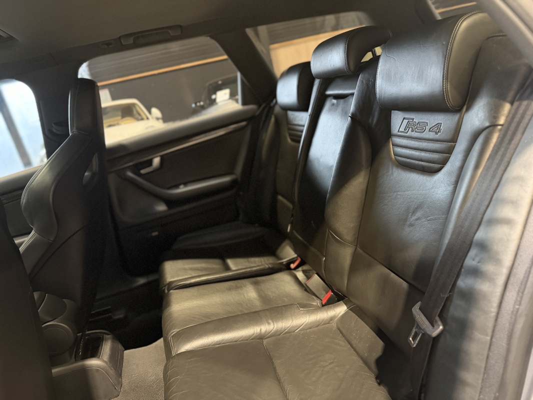 Audi RS4 4.2 V8 420CH QUATTRO