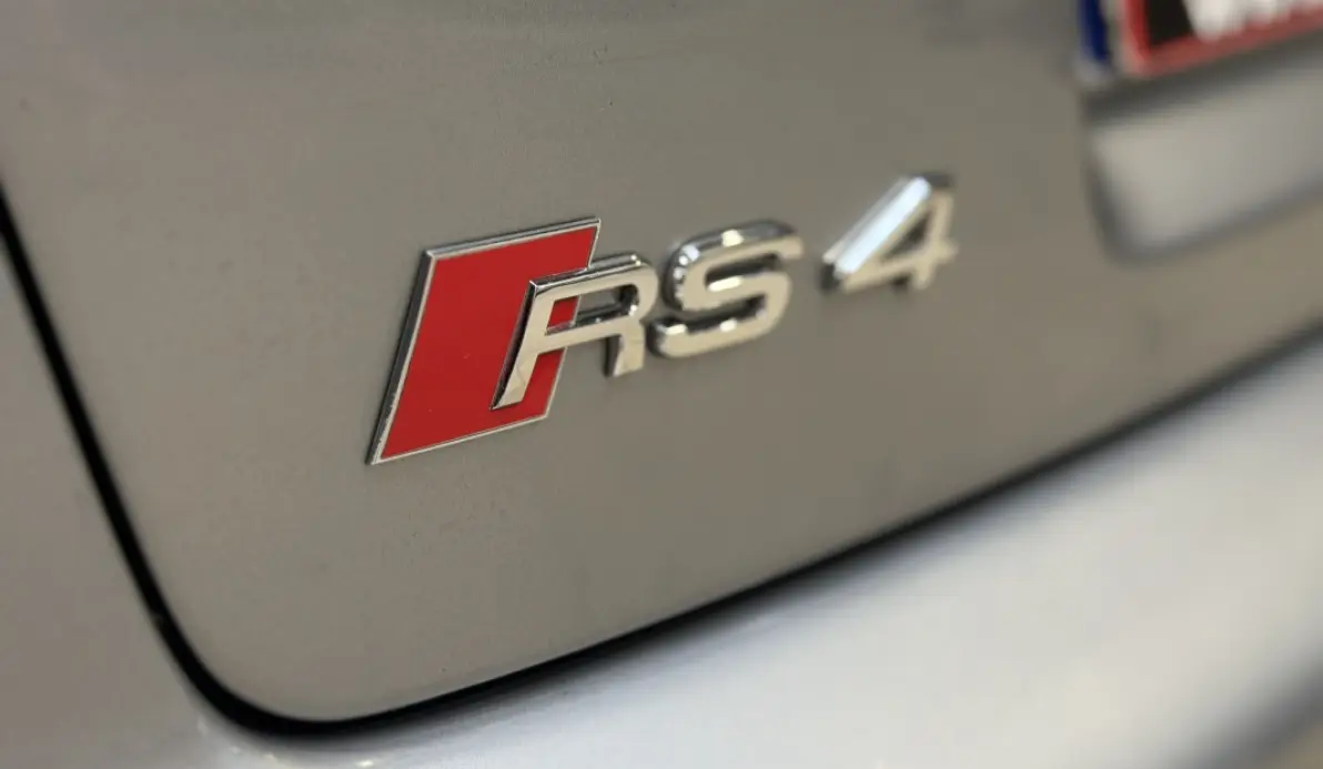 Audi RS4 4.2 V8 420CH QUATTRO