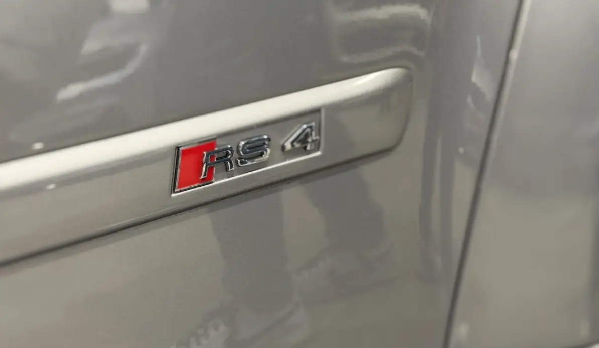 Audi RS4 4.2 V8 420CH QUATTRO