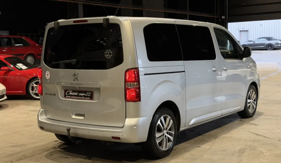 Peugeot Traveller 2.0 BLUEHDI 180CH STANDARD BUSINESS VIP S&S EAT6