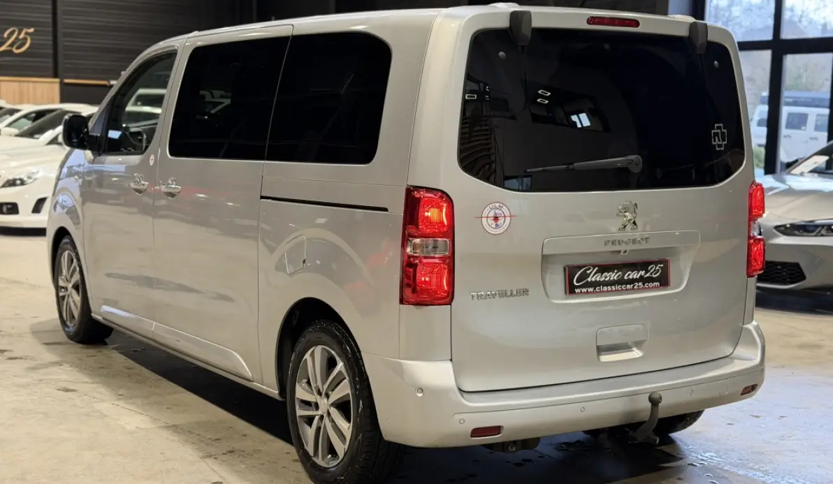 Peugeot Traveller 2.0 BLUEHDI 180CH STANDARD BUSINESS VIP S&S EAT6