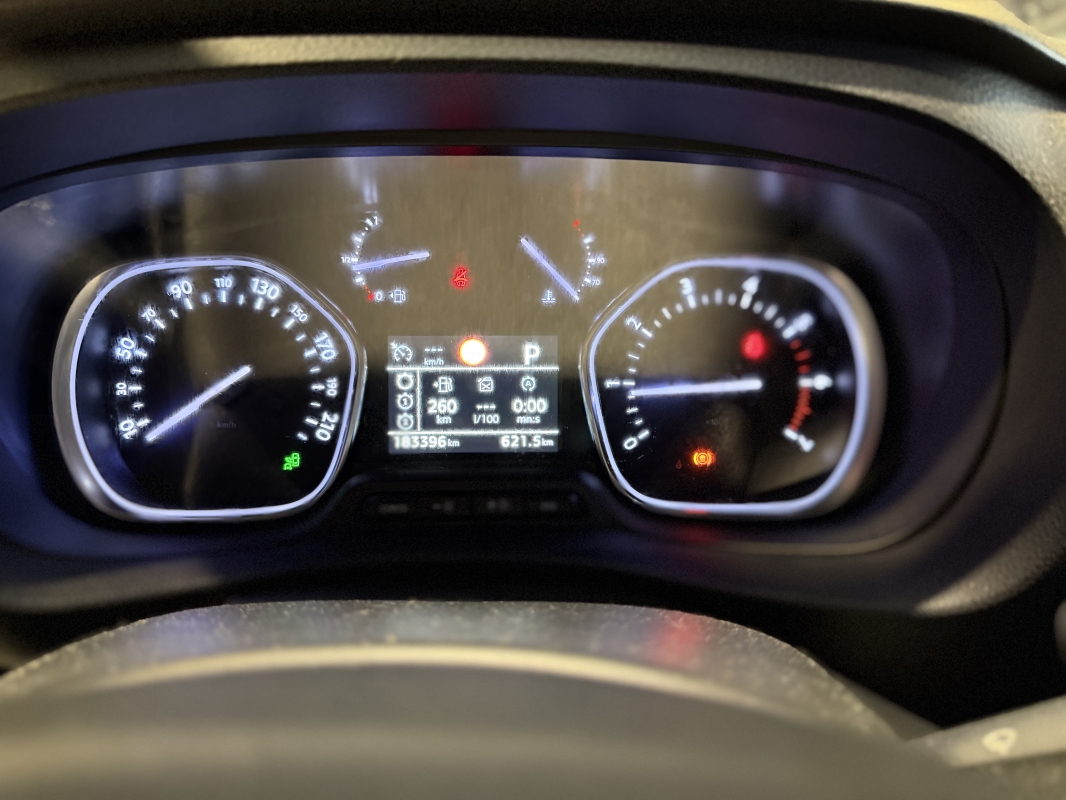 Peugeot Traveller 2.0 BLUEHDI 180CH STANDARD BUSINESS VIP S&S EAT6