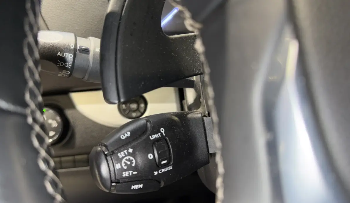 Peugeot Traveller 2.0 BLUEHDI 180CH STANDARD BUSINESS VIP S&S EAT6