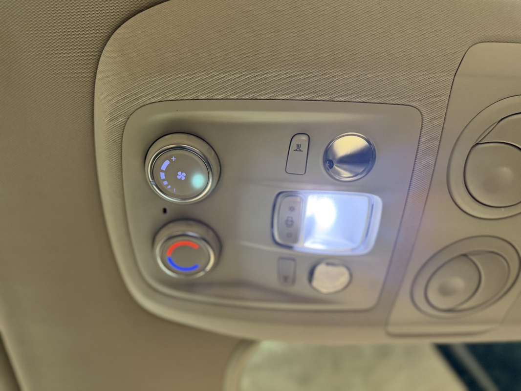 Peugeot Traveller 2.0 BLUEHDI 180CH STANDARD BUSINESS VIP S&S EAT6