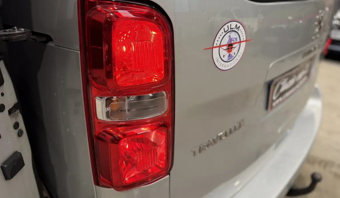 Peugeot Traveller 2.0 BLUEHDI 180CH STANDARD BUSINESS VIP S&S EAT6