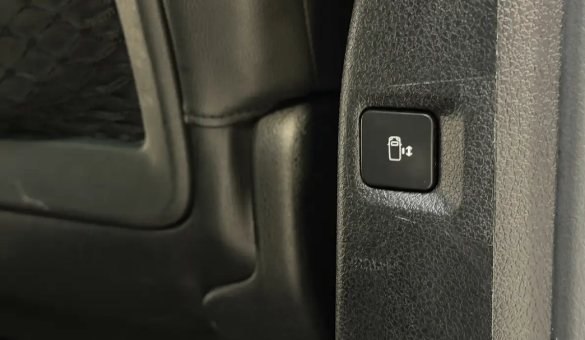 Peugeot Traveller 2.0 BLUEHDI 180CH STANDARD BUSINESS VIP S&S EAT6