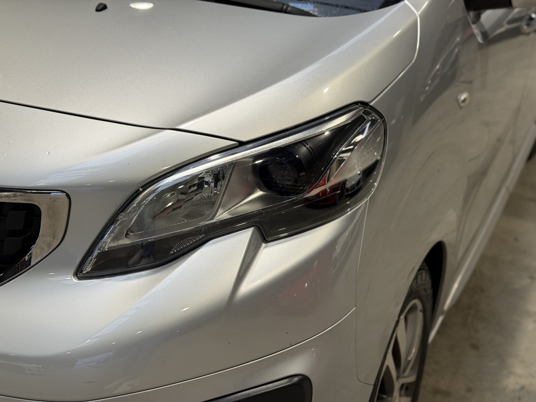 Peugeot Traveller 2.0 BLUEHDI 180CH STANDARD BUSINESS VIP S&S EAT6