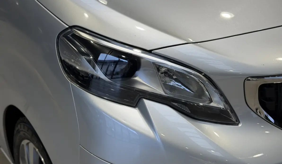 Peugeot Traveller 2.0 BLUEHDI 180CH STANDARD BUSINESS VIP S&S EAT6