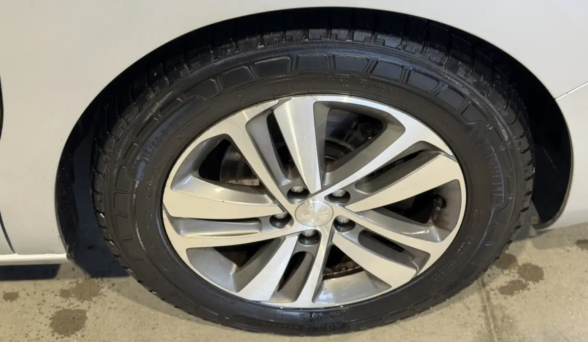 Peugeot Traveller 2.0 BLUEHDI 180CH STANDARD BUSINESS VIP S&S EAT6