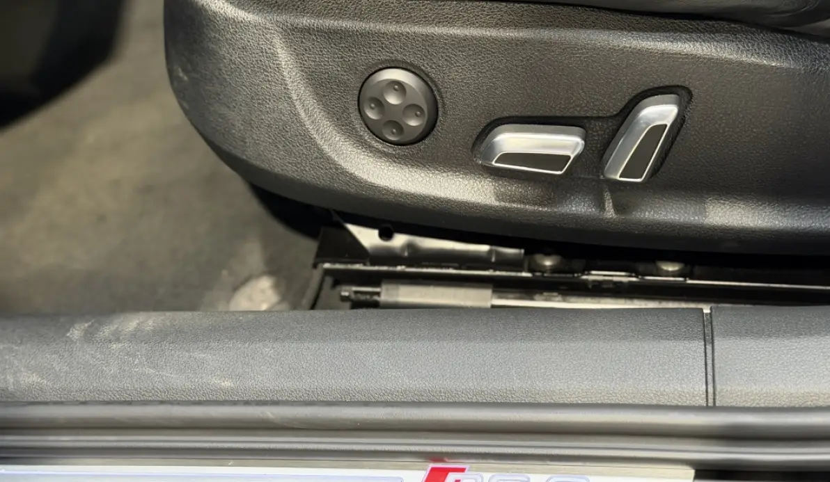 Audi RS6 AVANT 4.0 V8 TFSI 605CH PERFORMANCE QUATTRO TIPTRONIC