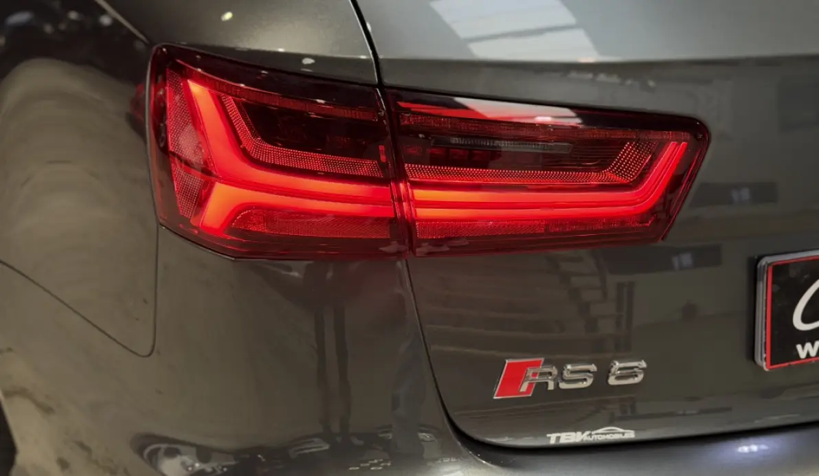 Audi RS6 AVANT 4.0 V8 TFSI 605CH PERFORMANCE QUATTRO TIPTRONIC