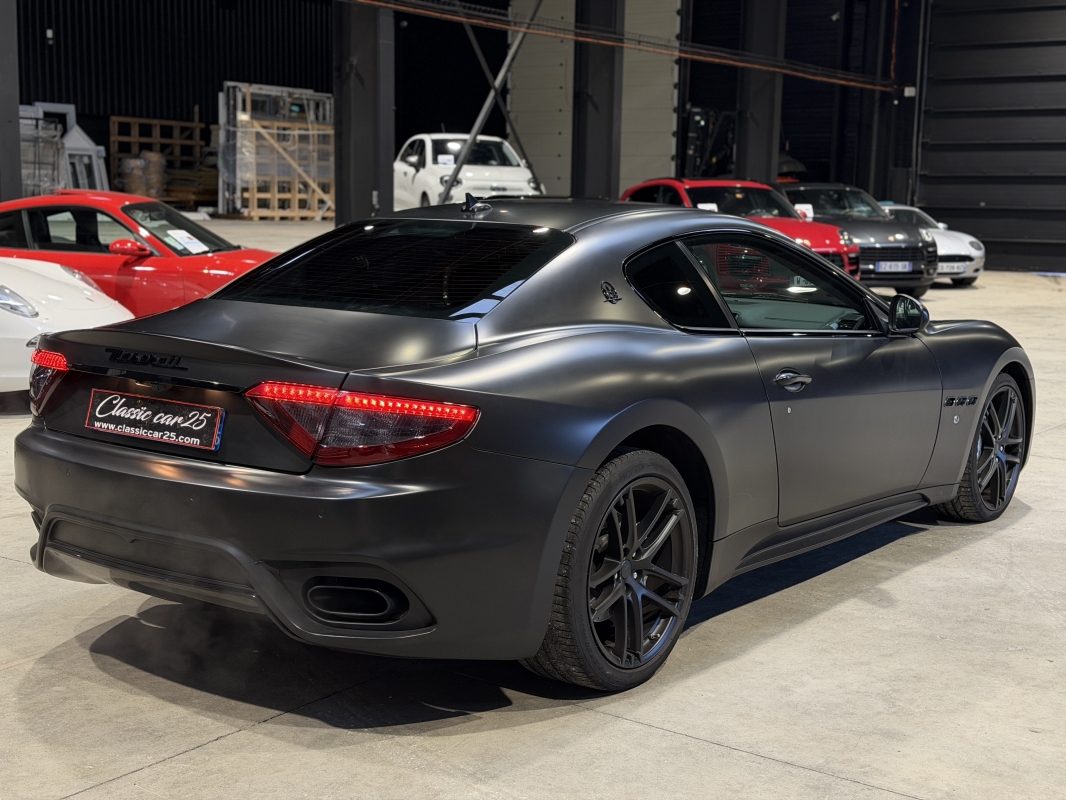 Maserati Granturismo 4.7 460CH SPORT - Alcantara - Mat