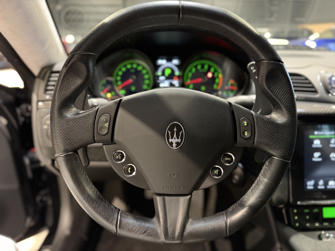 Maserati Granturismo 4.7 460CH SPORT - Alcantara - Mat