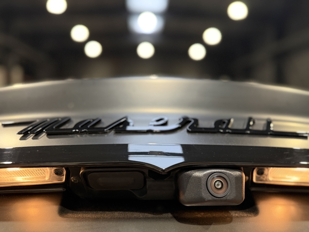 Maserati Granturismo 4.7 460CH SPORT - Alcantara - Mat